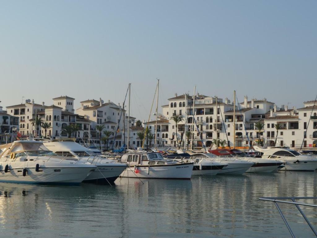 Beach Apartment Marina Duquesa 마닐바 외부 사진